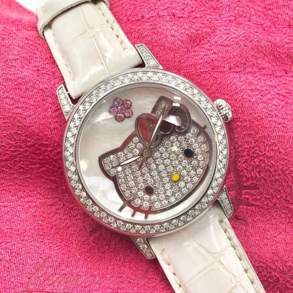 Such as ladies love diamond watches